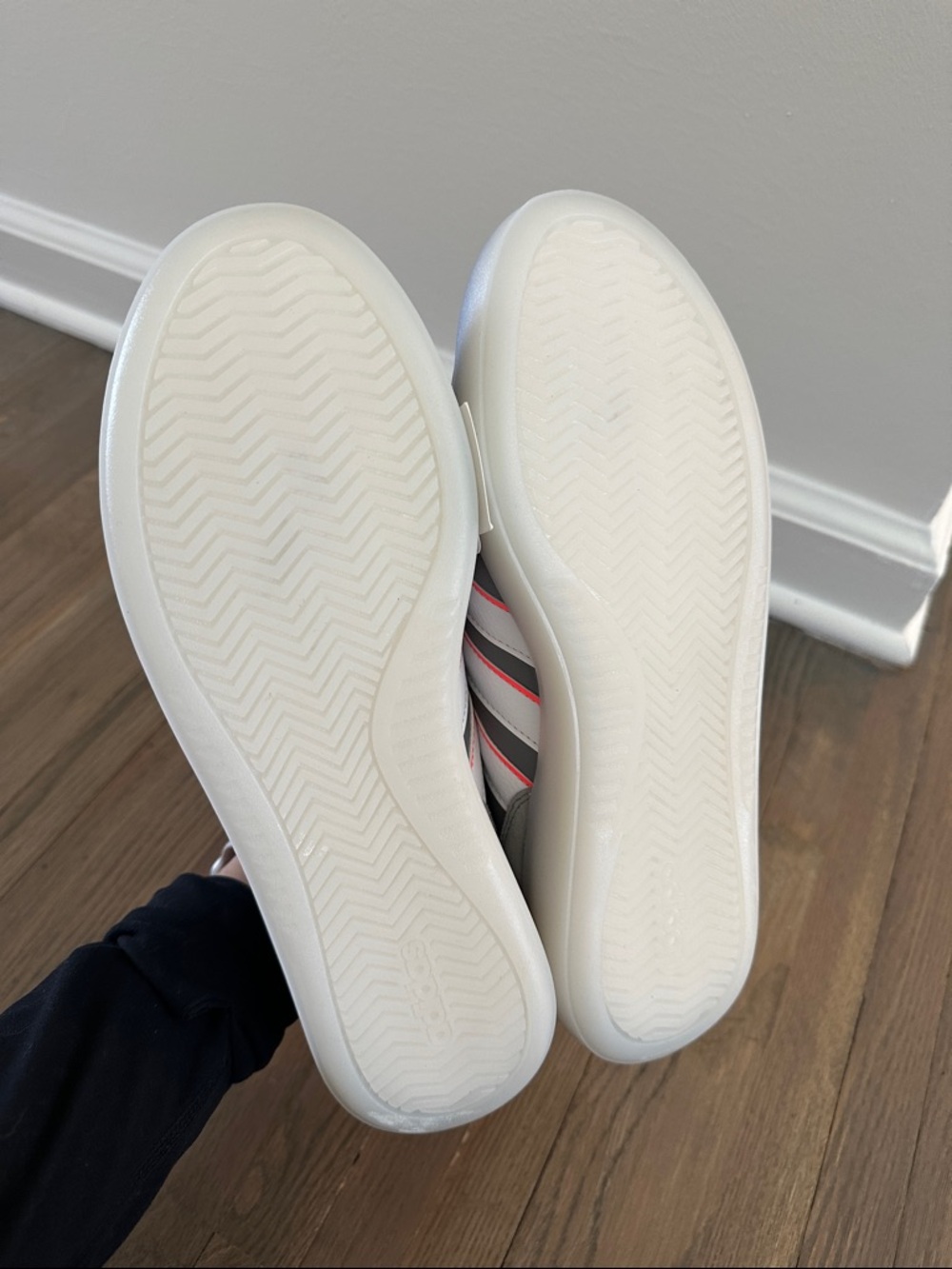 Adidas - Picture 4 of 6